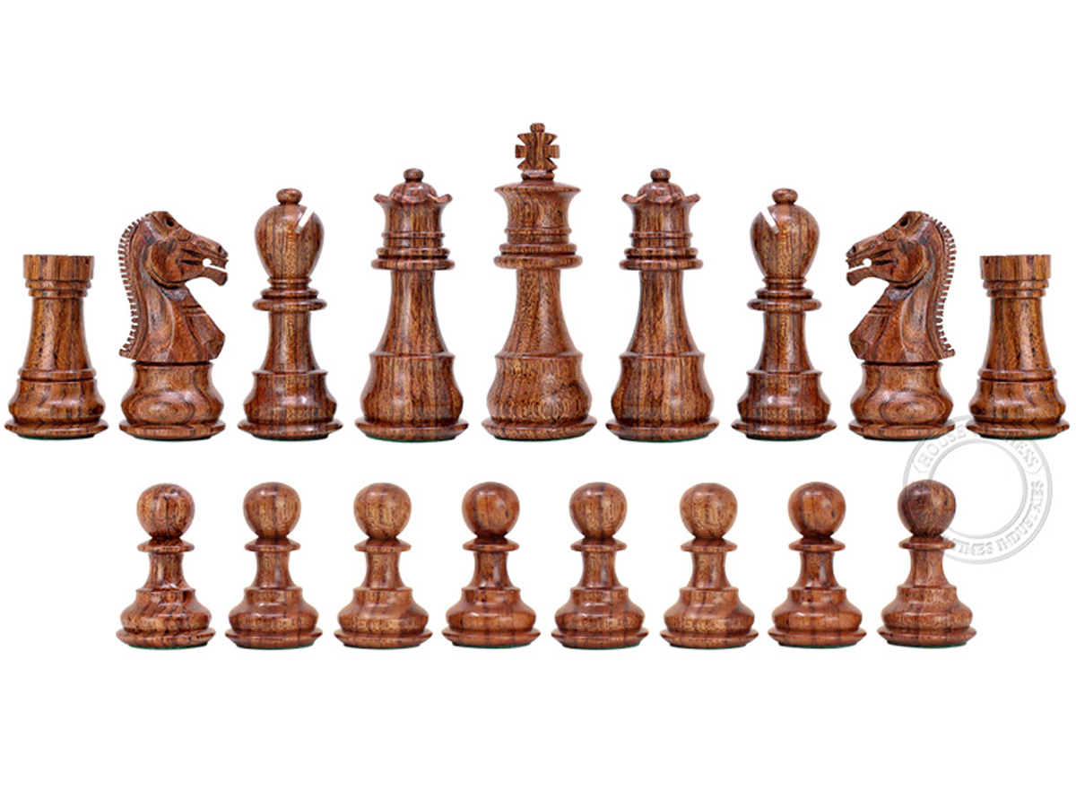 All chess pieces are triple weighted. Total weight of the chess set is 1.433 lbs (650 grams).